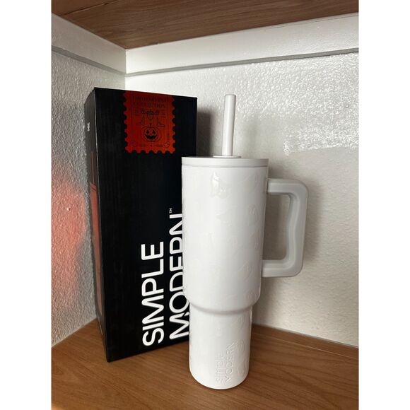 Simple Modern Halloween Cute Ghosts Trek Tumbler 40 Oz. - Picture 2 of 7